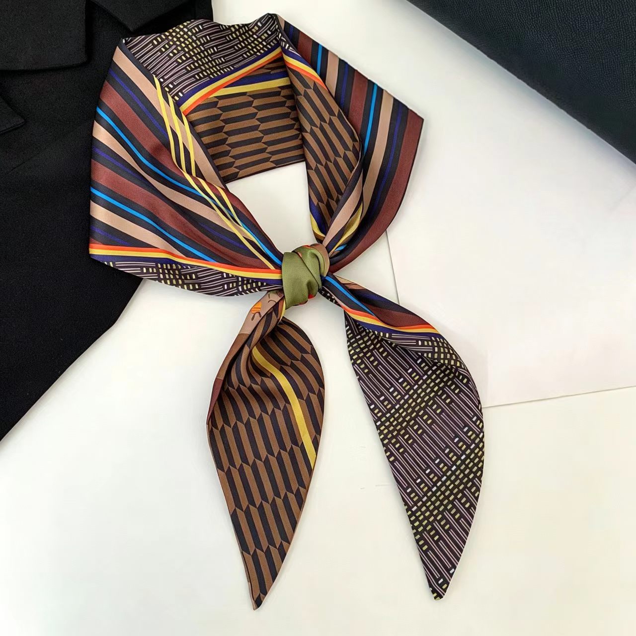 Pañuelo de seda de lujo con es - Head Wrap Turban reseña y precio
