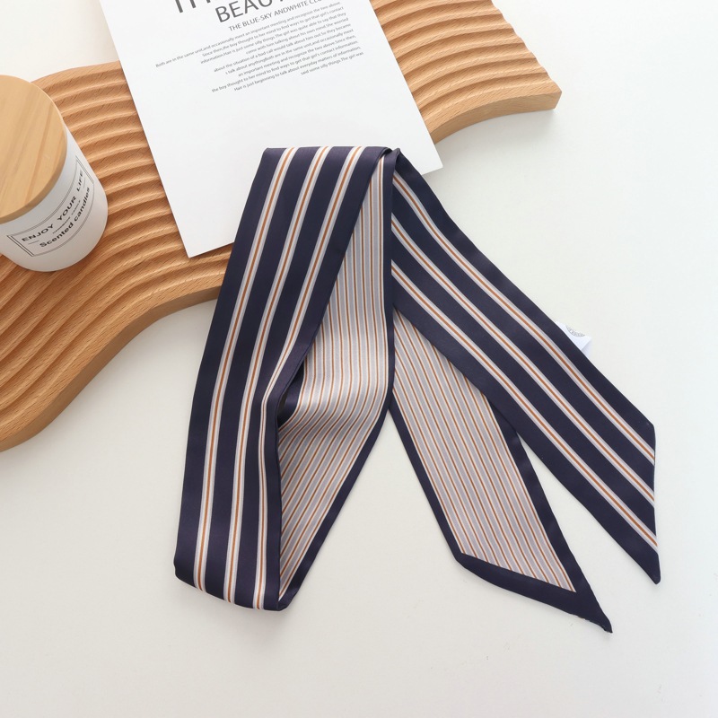 2025 nueva bufanda de seda peq - Silk Tie Striped reseña y precio